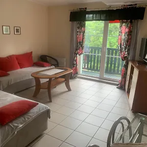 https://zielony-domek.karpacz-hotel.com